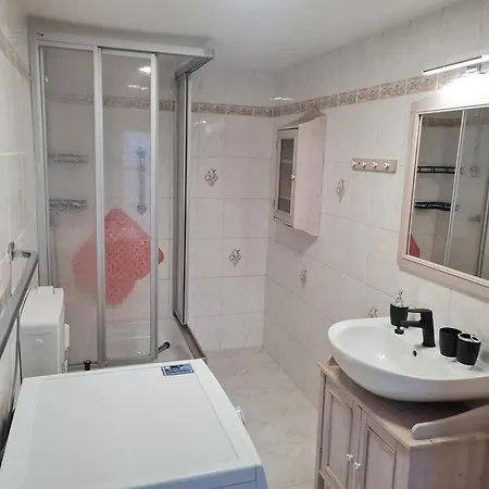 In Neuhof-penkun Apartament *